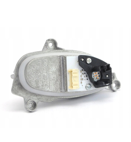 MODUŁ STEROWNIK LED KIERUNKOWSKAZ PRAWY BMW X3 X4 G01 G02 F97 63117466110