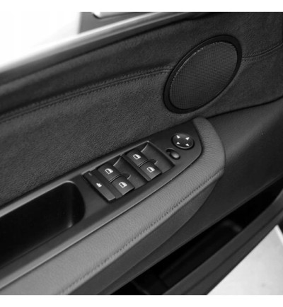 UCHWYT RĄCZKA PANEL DRZWI KIEROWCY BMW X5 E70 X6